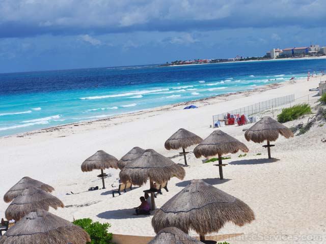 Beach in Cancun - Mexico