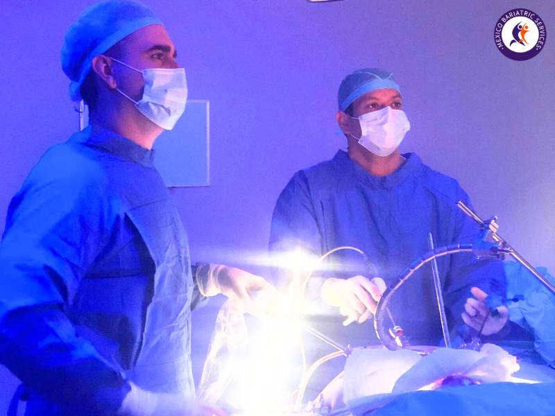 Dr. Galileo Villarreal Performing Surgery
